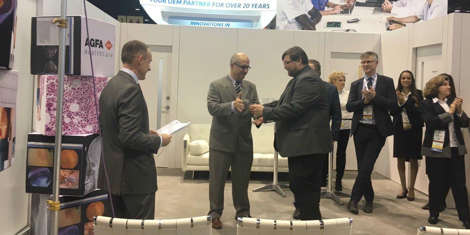 Qaelum NV receives Agfa Healthcare Award 2
